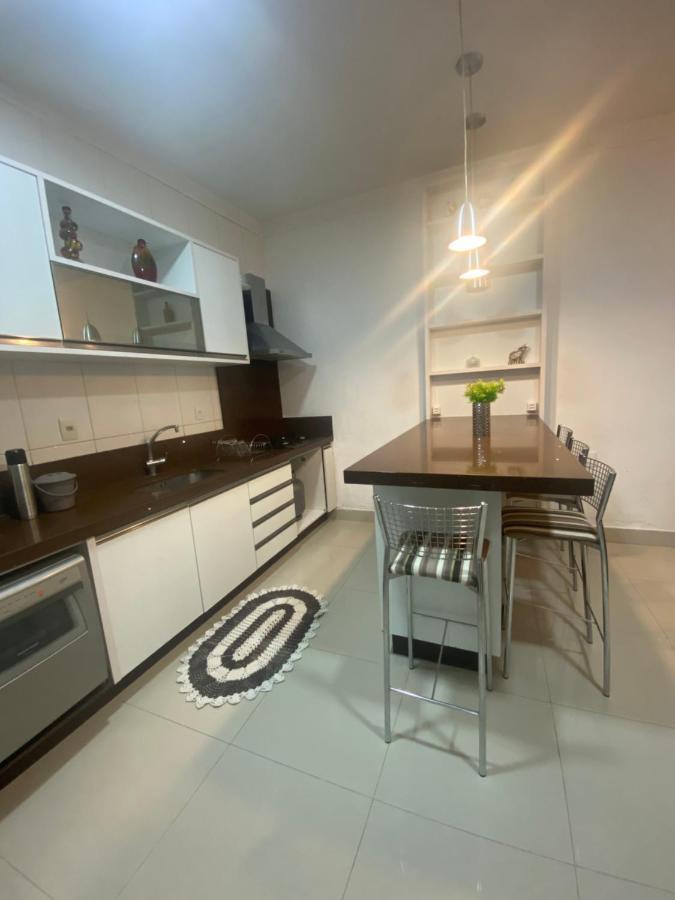 Casa No Centro De Balneario Camboriu Villa Eksteriør bilde